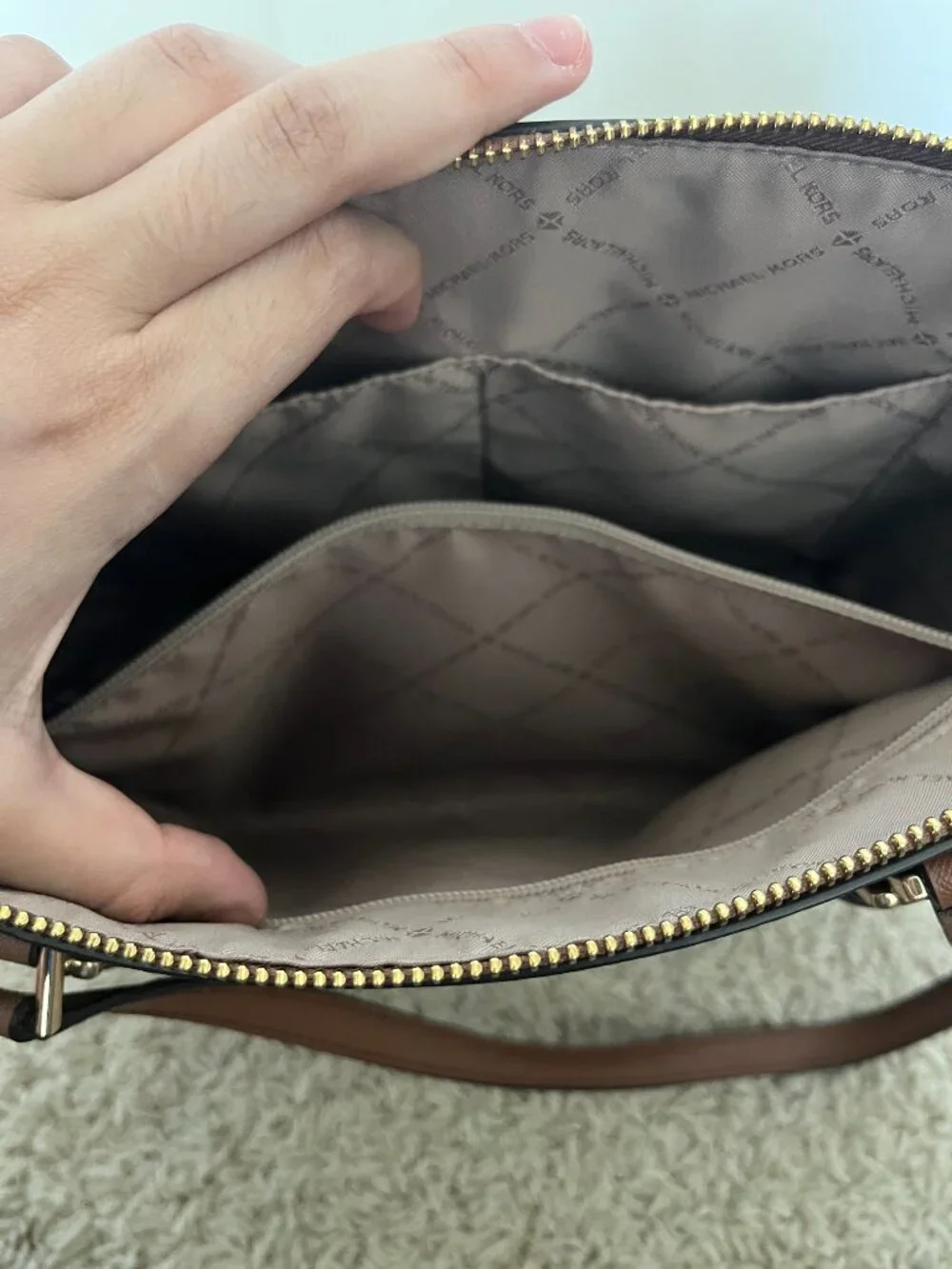 Michael Kors shoulder bag/purse/tote bag